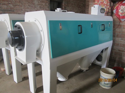 利民FDMC系列擦打機(jī)與脈沖除塵器 高效清潔的世界工廠(chǎng)網(wǎng)解決方案